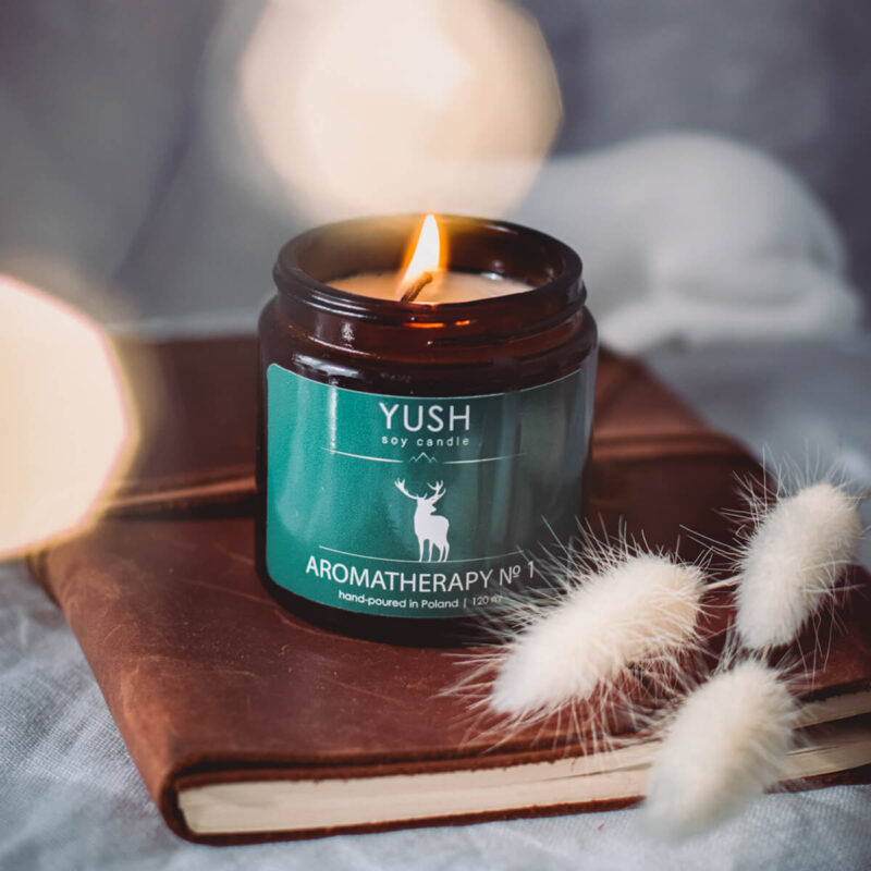 Yush świeca z olejkami eterycznymi Aromaptherapy