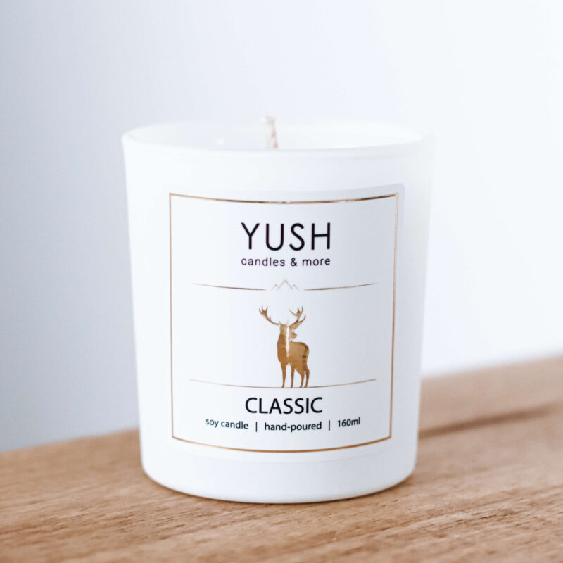 Classic - bezzapachowa świeca sojowa 160ml YUSH