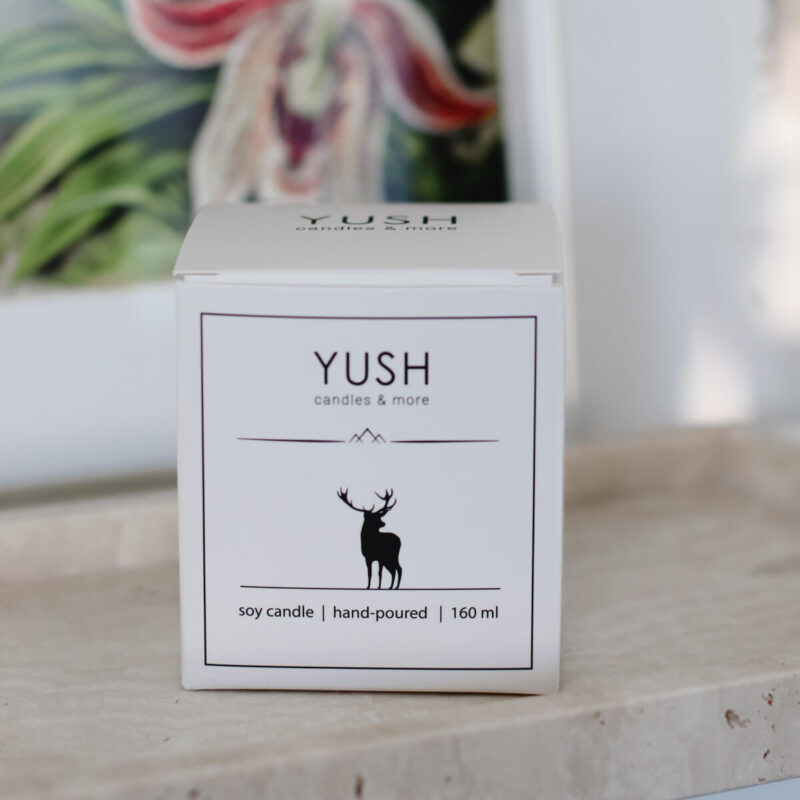 Classic - bezzapachowa świeca sojowa 160ml YUSH