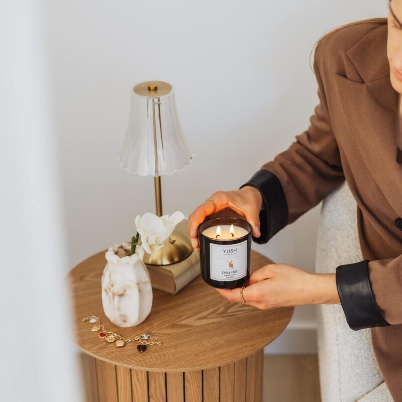 Chill Out - świeca sojowa premium 270ml Golden